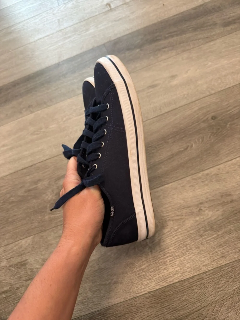 KEDS Navy Blue Sneakers with blue Laces. Size 9 - Picture 10 of 10